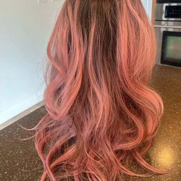 Chelsey Smith Crowns - Angie Antique Rose - Picture 4 of 14